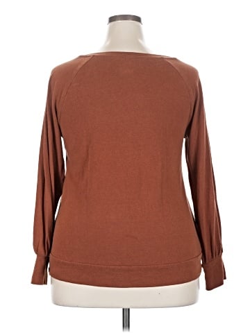 Evri Pullover Sweater (view 2)