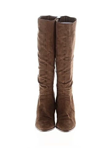 Universal Thread Boots (view 2)