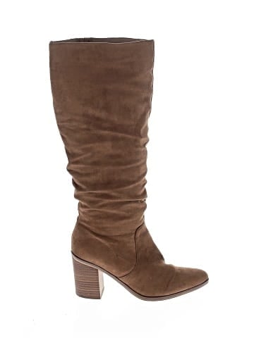 Universal Thread Boots (view 1)