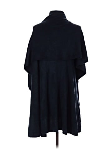 Look Poncho (view 2)