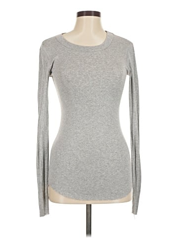 Wyatt Long Sleeve T-Shirt (view 1)