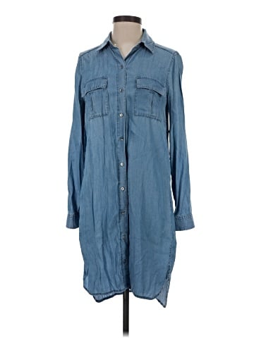 White House Black Market Long Sleeve Button-Down Shirt (view 1)