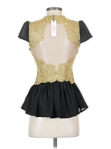 Sugar Lips Short Sleeve Blouse (view 2)