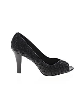Elliott Lucca Heels