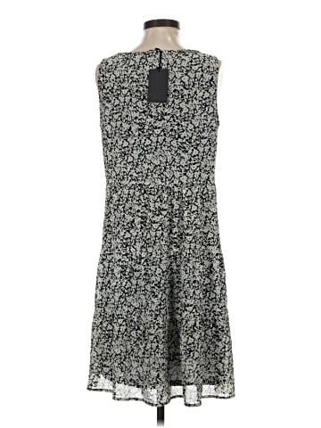 Jane and Delancey Casual Dress (view 2)
