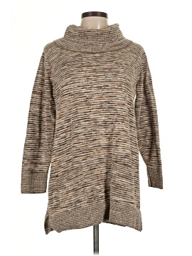 Eight Eight Eight Turtleneck Sweater