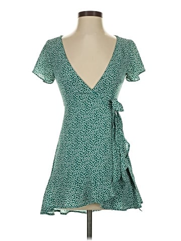 Abercrombie & Fitch Casual Dress (view 1)