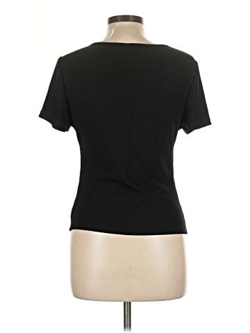 Shein Short Sleeve T-Shirt (view 2)