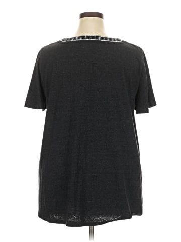 Amaryllis Short Sleeve T-Shirt (view 2)