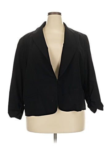 Amanda + Chelsea Blazer (view 1)