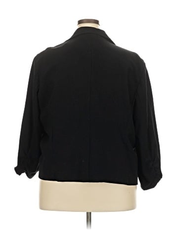 Amanda + Chelsea Blazer (view 2)