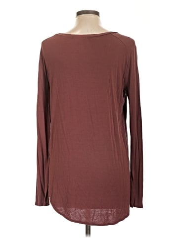 Emma's Closet Long Sleeve T-Shirt (view 2)