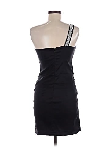 Romeo & Juliet Couture Cocktail Dress (view 2)
