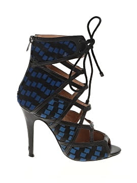 Alejandra G Heels