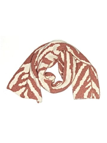 Marcus Adler Scarf (view 1)