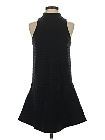 Abercrombie & Fitch Cocktail Dress (view 1)