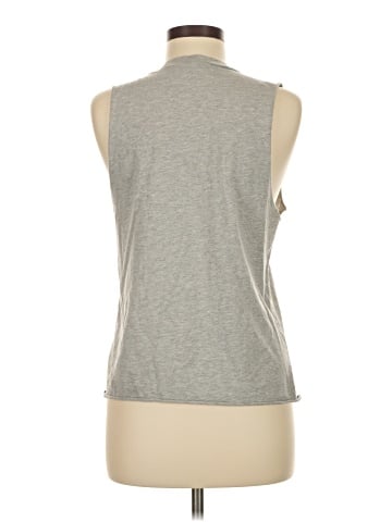 The Clas-sic Sleeveless Top (view 2)