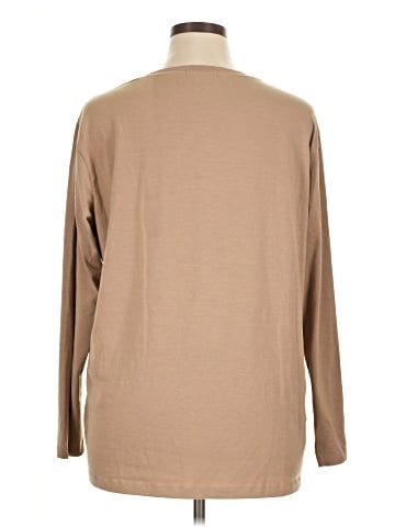 Trendy Queen Long Sleeve T-Shirt (view 2)