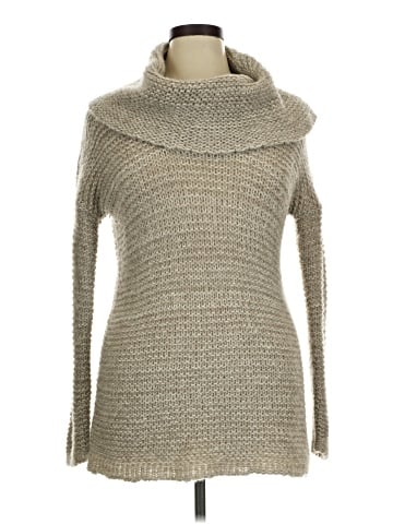 Jennifer Lopez Turtleneck Sweater (view 1)