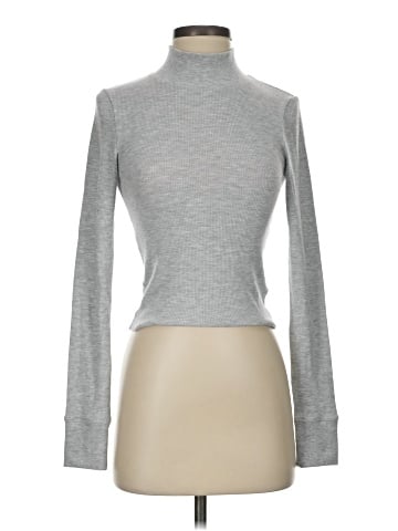 American Eagle Outfitters Turtleneck Sweater (view 1)