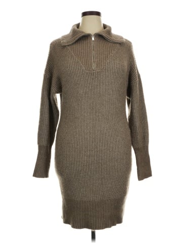 Cupcakes & Cashmere Casual Dress (view 1)