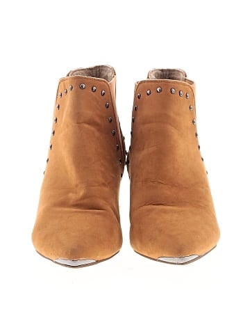 Seven7 Ankle Boots (view 2)