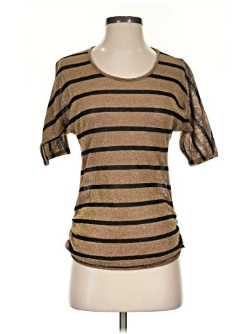 Julie's Closet Short Sleeve Top (view 1)