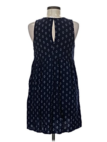 Old Navy Casual Dress (view 2)