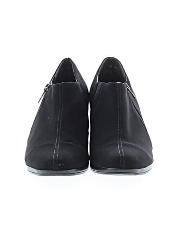 Munro American Ankle Boots (view 2)