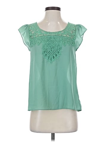 E&M Collection Short Sleeve Blouse (view 1)