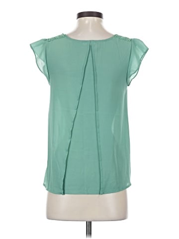 E&M Collection Short Sleeve Blouse (view 2)