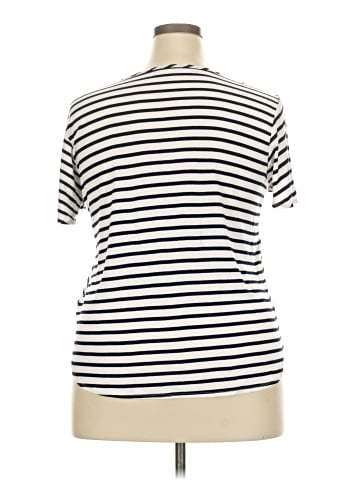 Star Vixen Short Sleeve T-Shirt (view 2)