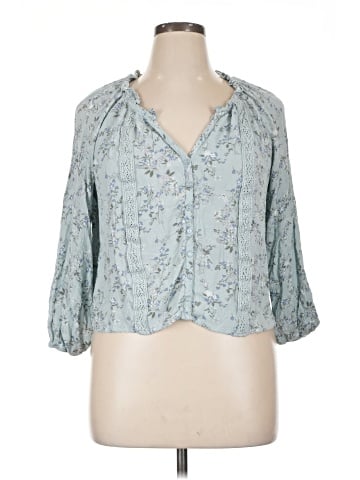 Wallflower 3/4 Sleeve Blouse (view 1)