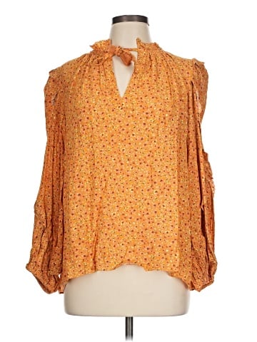 Karlie 3/4 Sleeve Blouse (view 1)