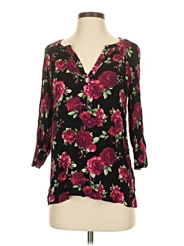 The Pioneer Woman 3/4 Sleeve Blouse (view 1)