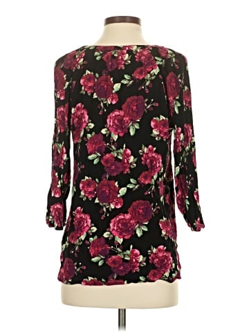 The Pioneer Woman 3/4 Sleeve Blouse (view 2)