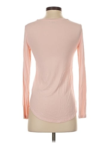 Old Navy Long Sleeve T-Shirt (view 2)