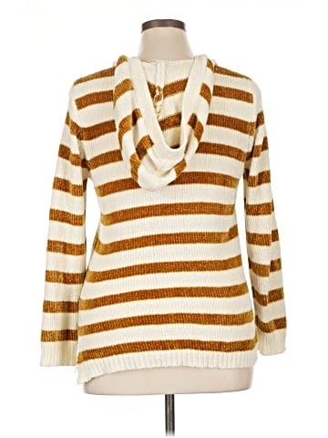 Derek Heart Pullover Sweater (view 2)