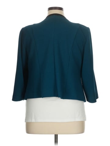Studio One Jacket (view 2)