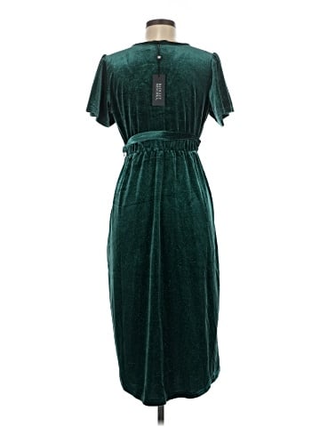 Badgley Mischka Casual Dress (view 2)