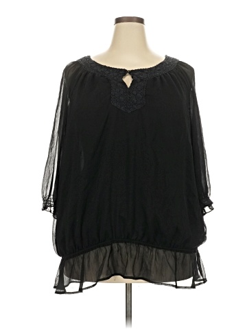 Liz & Me 3/4 Sleeve Blouse (view 1)