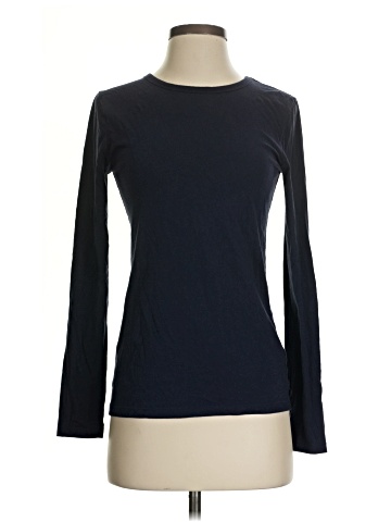 Victoria's Secret Long Sleeve T-Shirt (view 1)