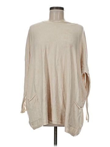 Tea n Rose Poncho (view 1)