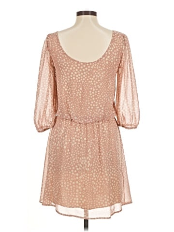Hak Casual Dress (view 2)