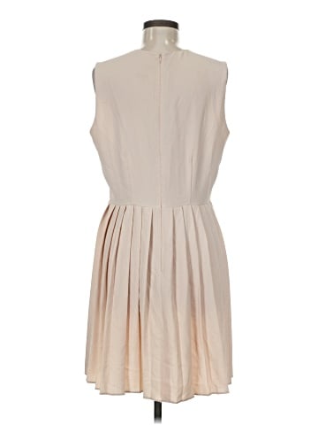 H&M Casual Dress (view 2)