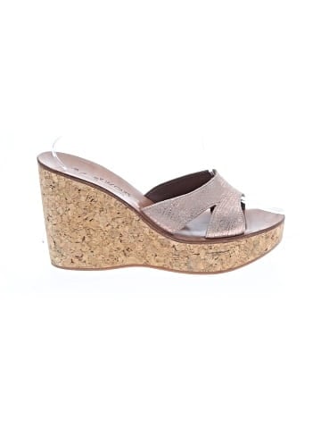 K. Jacques Wedges (view 1)
