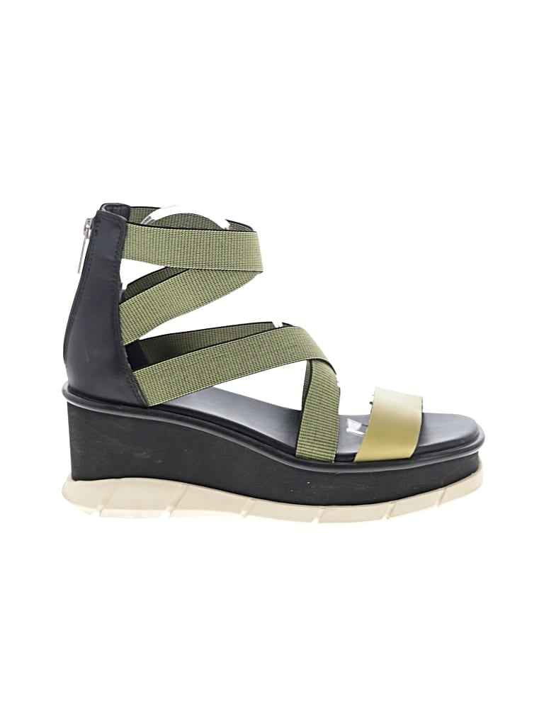 Pre-owned Sorel Wedges In Green