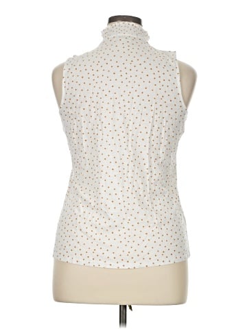 Maurices Sleeveless Button-Down Shirt (view 2)