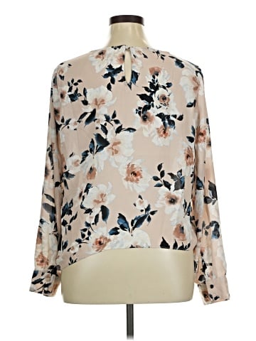 Socialite Long Sleeve Blouse (view 2)