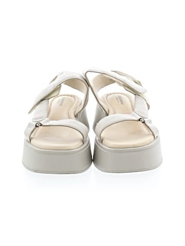 Vagabond Wedges (view 2)